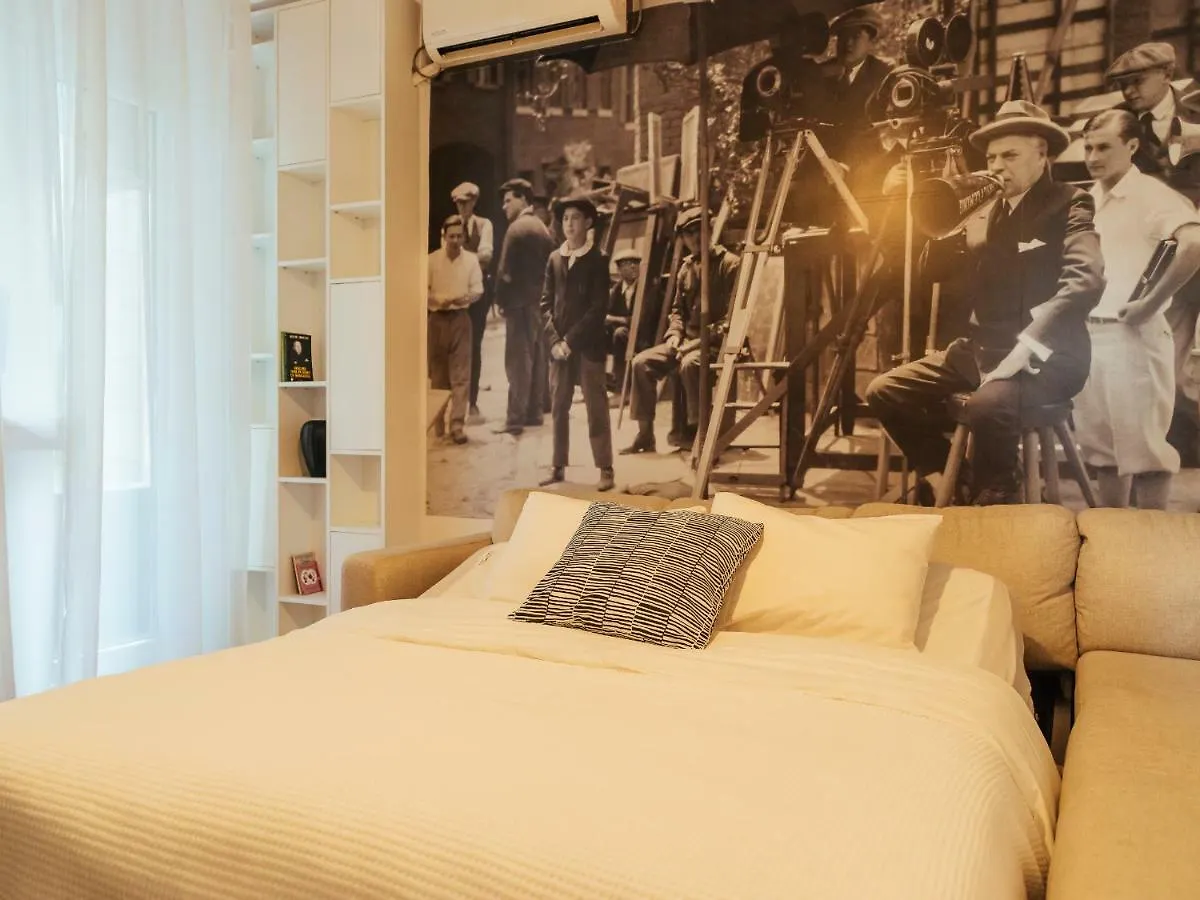 Alba Apartment On Calea Victoriei Bucarest Romania