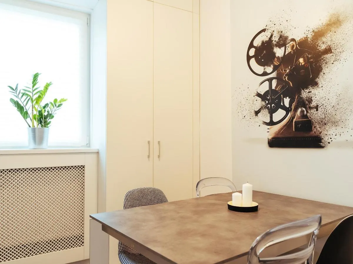 Alba Apartment On Calea Victoriei Bucarest