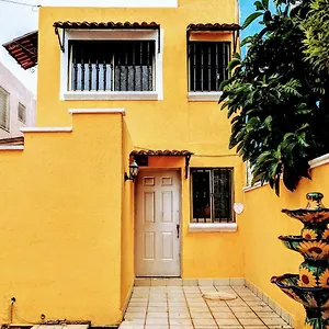 casa-alicia.quintano-roohotels.com/