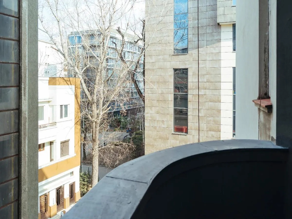 Alba Apartment On Calea Victoriei 布加勒斯特
