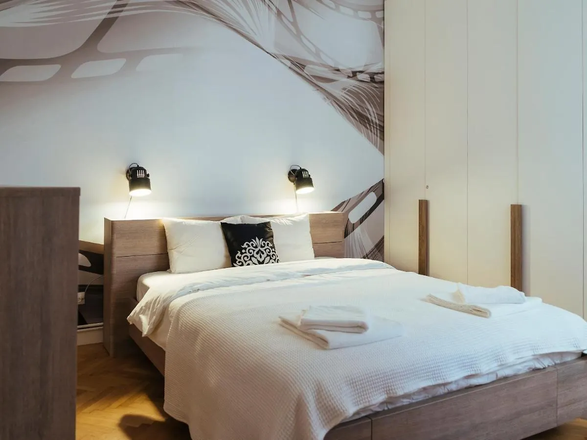Alba Apartment On Calea Victoriei 布加勒斯特